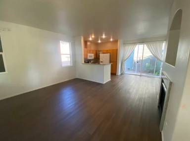 Main picture of 5226 Wales Dr