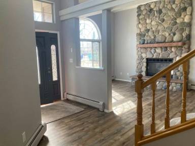 Main picture of 300 Horse Thief Ln