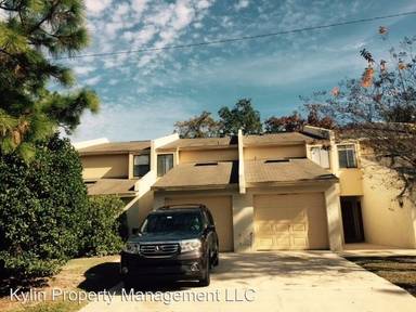 Main picture of 3541 Aristotle Ave