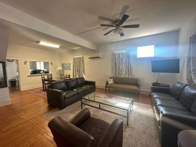 Main picture of 107 Preston St