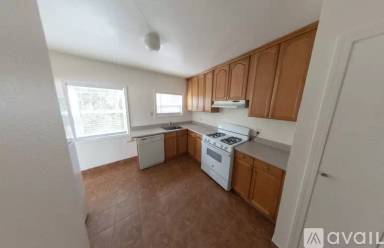 Main picture of 1587 2nd Ave