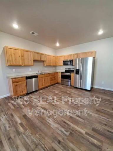 Main picture of 1689 Westward Place - Unit 2