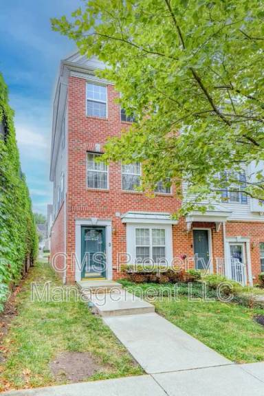 Main picture of 12 Old Stock Ln