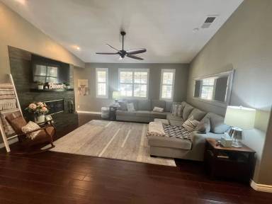 Main picture of 9323 Asheley Pl
