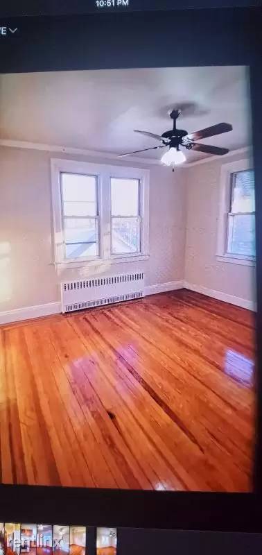 Main picture of 679 E 219th St