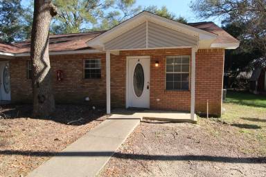 Main picture of 7135 Pearson Rd