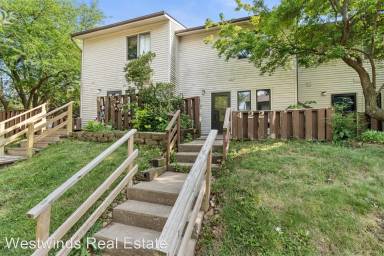 Main picture of 422 Hawaii Ct
