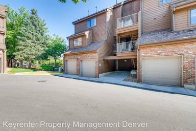 Main picture of 848 S Vance St