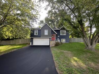 Main picture of 3700 Bryant Cir
