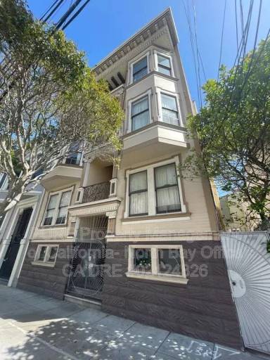 Main picture of 39 27th St