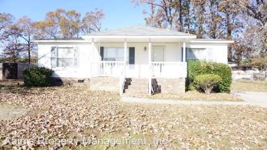 Main picture of 2904 Donegal Dr