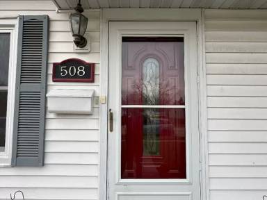 Main picture of 508 Kenyon Ave