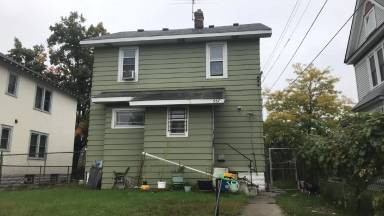 Main picture of 957 Saint Anthony Ave