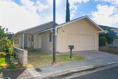 Main picture of 94-1171 Lumipolu St