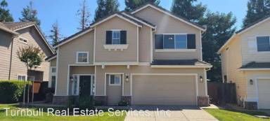 Main picture of 130 Royalton Cir