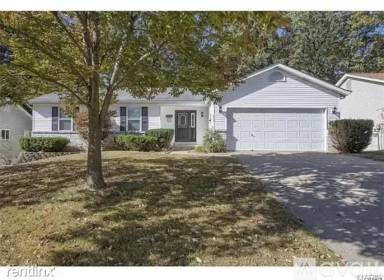 Main picture of 879 Hardcastle Dr