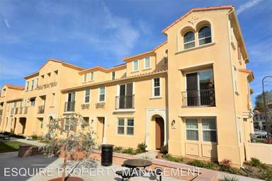 Main picture of 437 Pecana St