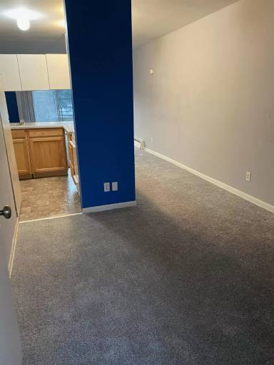 Main picture of 5912 Forest Ave