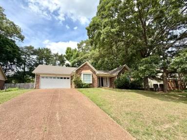 Main picture of 8660 Edney Ridge Dr