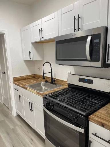 Main picture of 7th Street Apartments