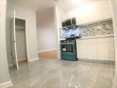 Main picture of 1548 Saint Nicholas Ave