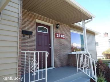 Main picture of 2102 N Ferdinand St