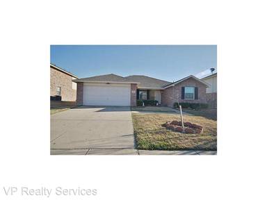 Main picture of 907 Sanden Blvd