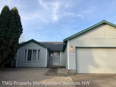 Main picture of 1002 SE 123rd Ave