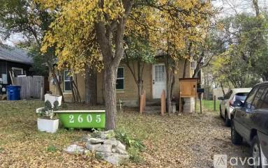 Main picture of 2605 Oaklawn Ave