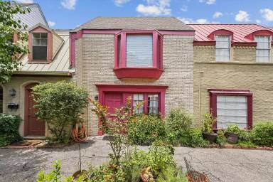 Main picture of 5239 Arboles Dr