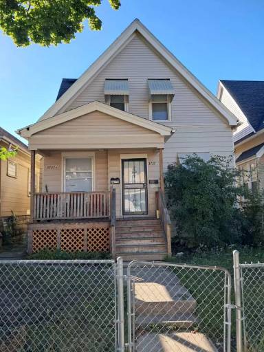 Main picture of 3737 N 10th St