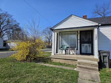 Main picture of 3302 Ralston Ave