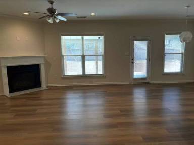 Main picture of 4615 Fallow Ln