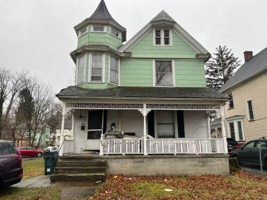 Main picture of 337 Magnolia St