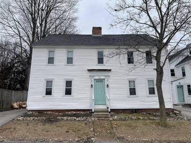Main picture of 15-17 Swamscott Street