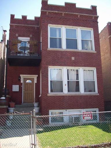 Main picture of 5023 N Troy St