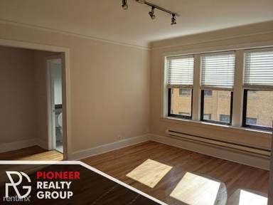 Main picture of 2317 N Rockwell St