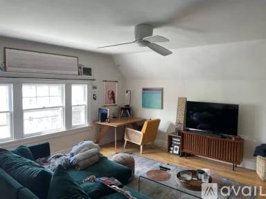 Main picture of 111 Bishop St