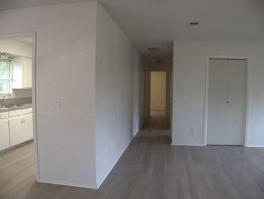 Main picture of 1007 Girard St