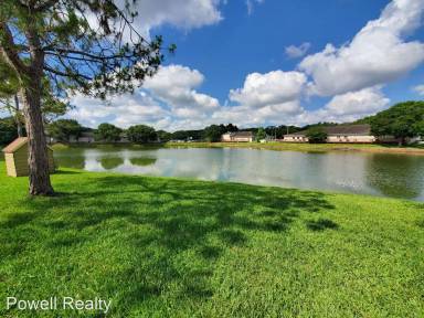 Main picture of Park Lake at Parsons