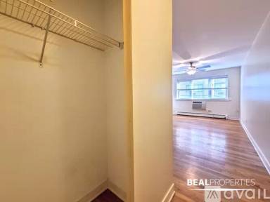 Main picture of 625 W Wrightwood Ave Apartments
