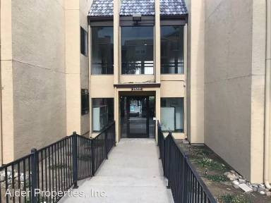 Main picture of Lakegrove Condominiums