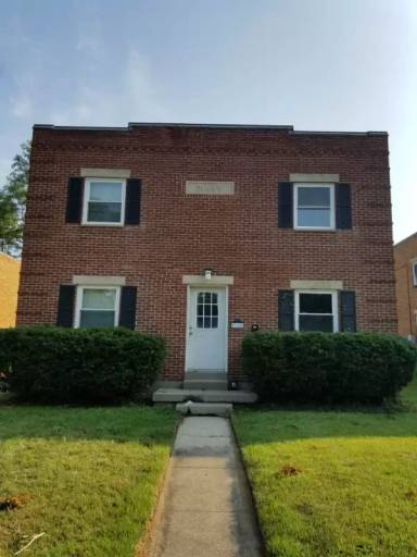 Main picture of 24 W Beechwood Ave