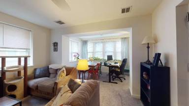 Main picture of Walnut Court Apartments