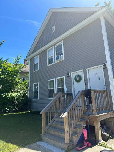 Main picture of 7 Noel St