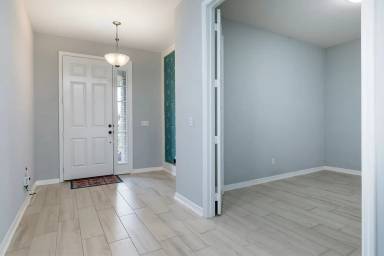 Main picture of 4535 Selous Way