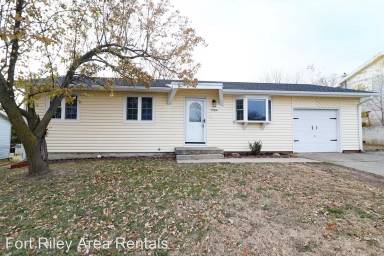 Main picture of 1504 Hale Dr
