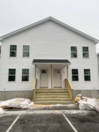 Main picture of 20 Cardinal Ln