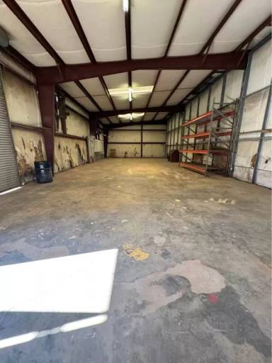 Main picture of 109 Village Ln