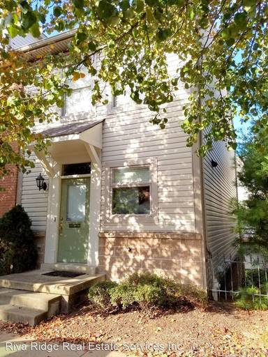 Main picture of 1715 Wharton St